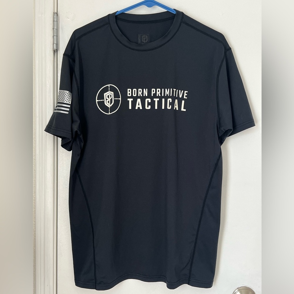 Born Primitive Men’s T Shirt Size Medium